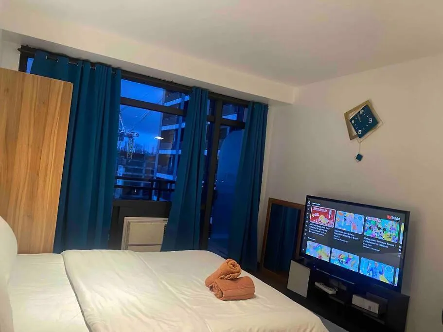 Apartment 43F Gramercy Studio With Wi-Fi & Pool Access Manila