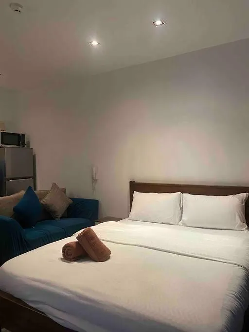 Apartment 43F Gramercy Studio With Wi-Fi & Pool Access Manila Philippines